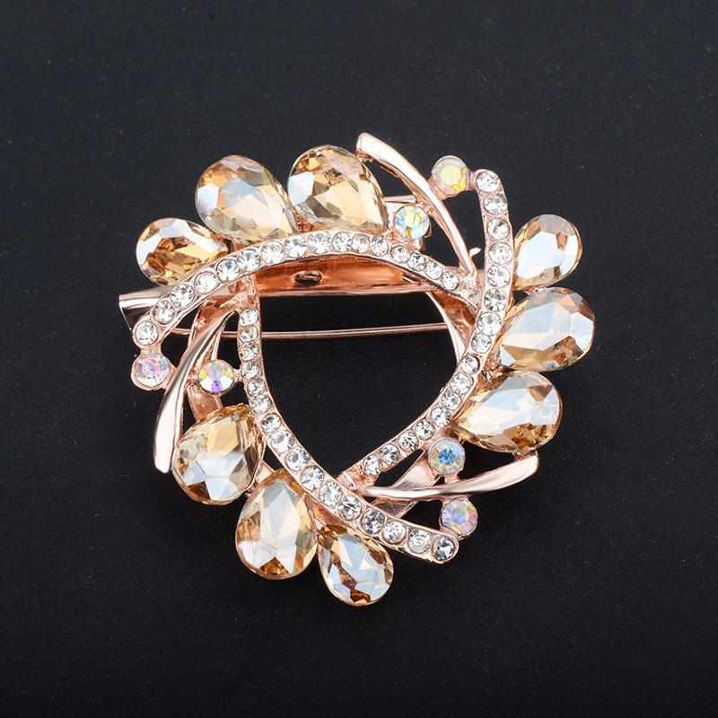 BowLift | Exquisite Scarf Buckle