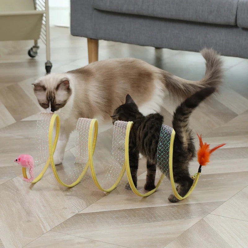 BowLift | Foldable cat tunnel