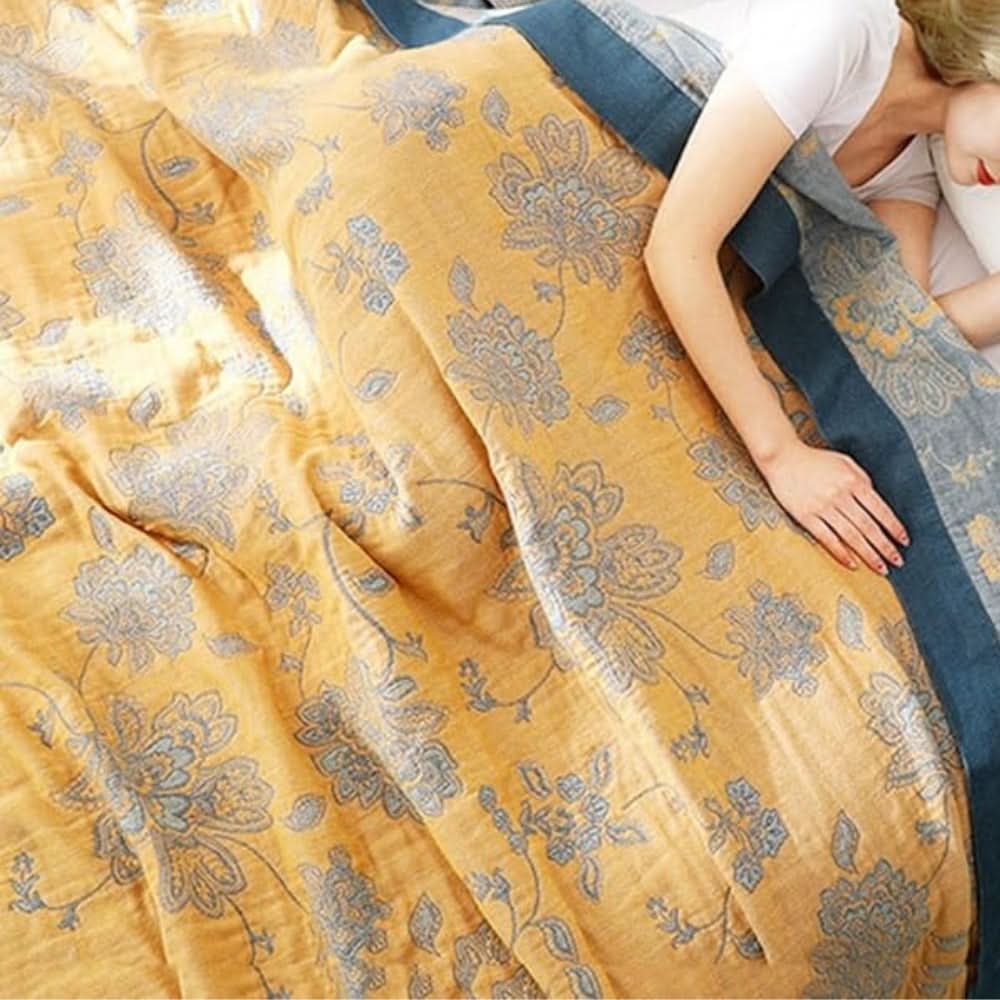 BowLift | FARA - Modern cuddle blanket