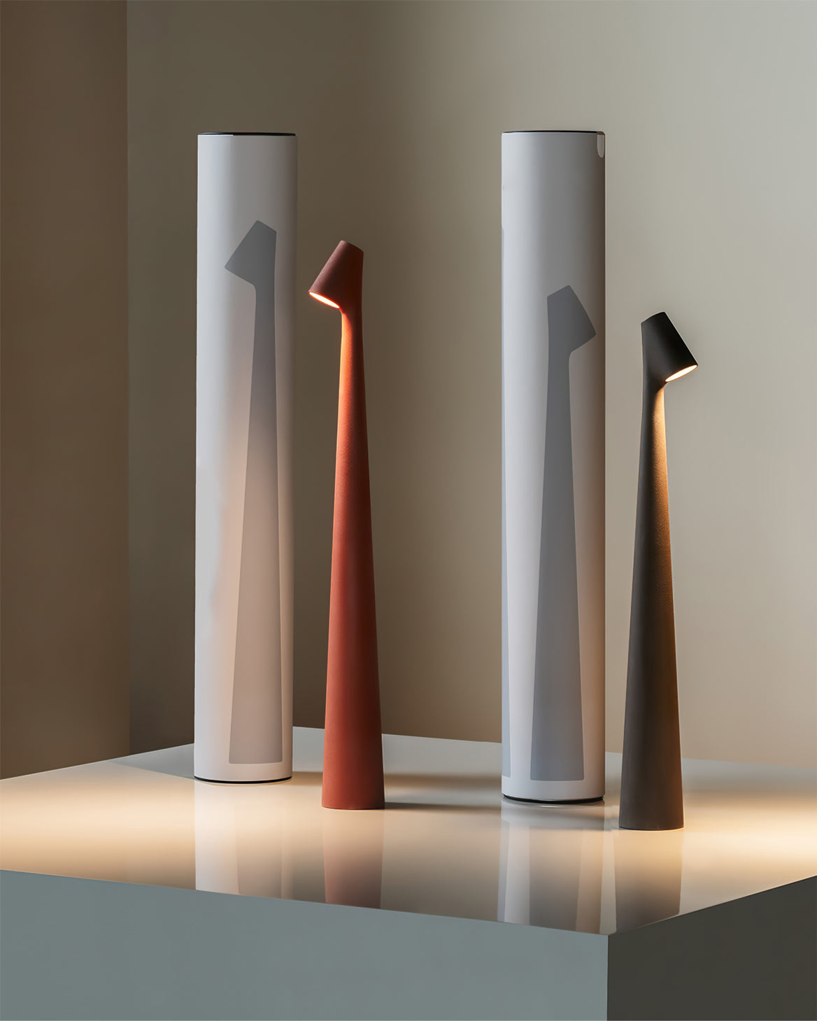 BowLift | EcoLight – Energy-Efficient Rechargeable Desk Lamp