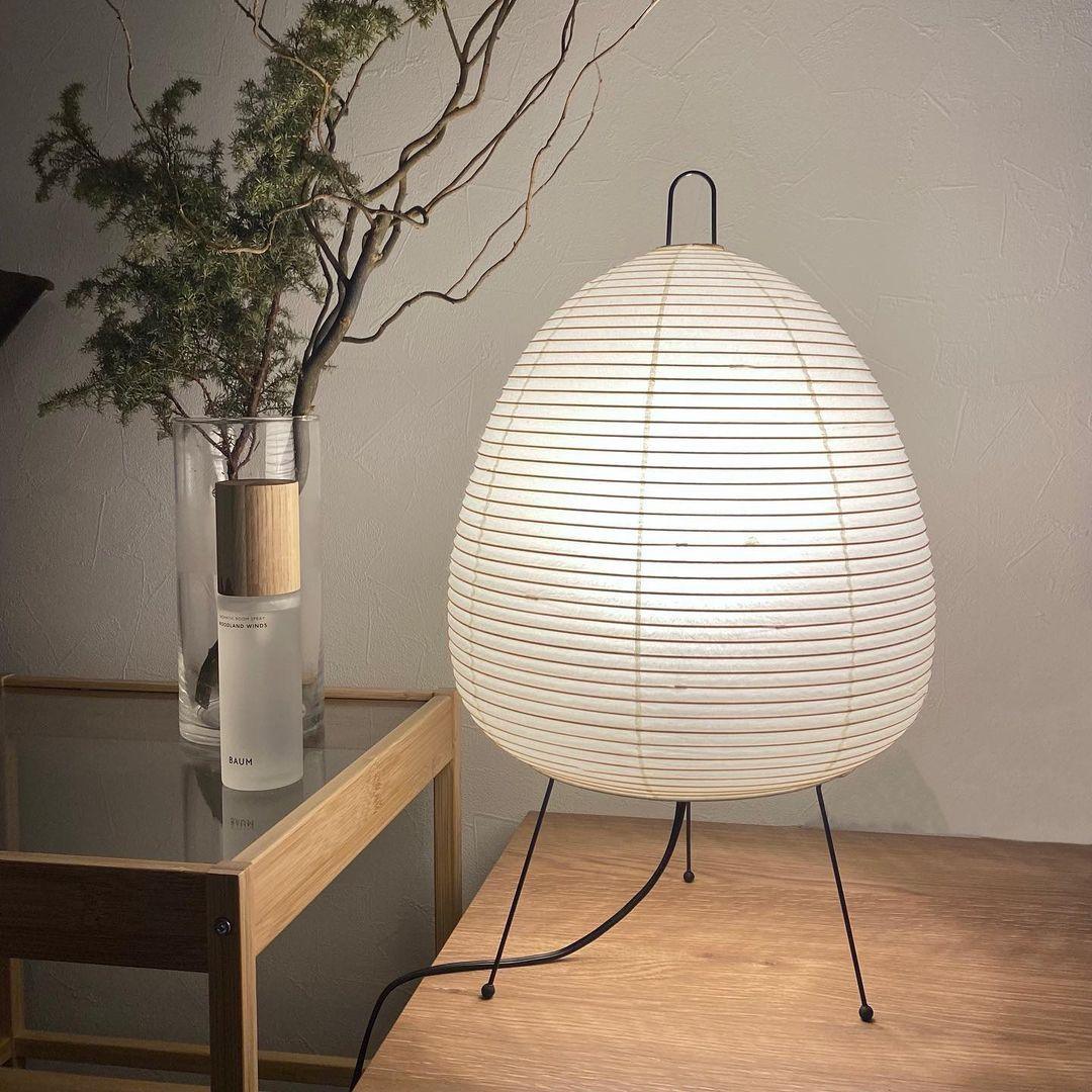 BowLift | Paper table lamp
