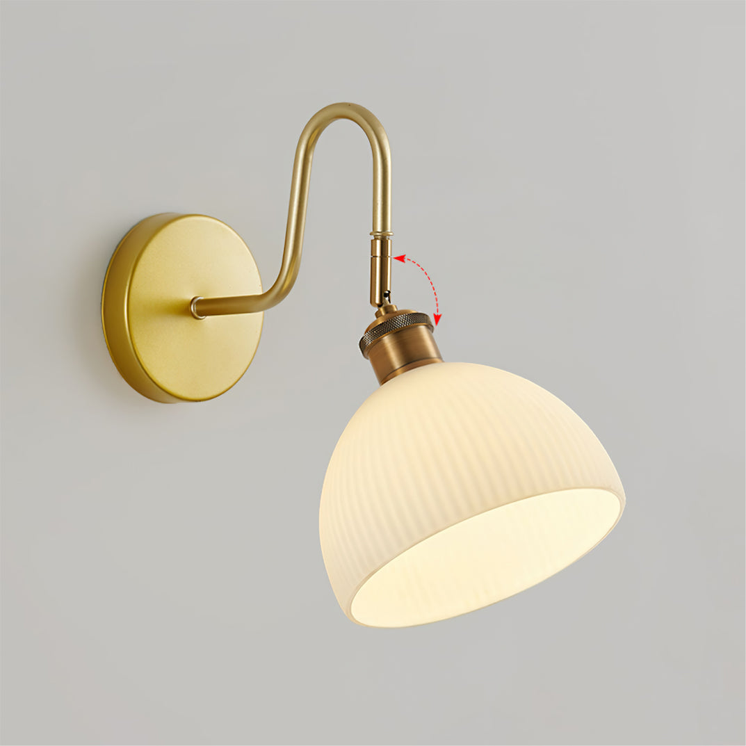 BowLift | HeritageBeam – Classic Wall Lamp with Luxe Elegance