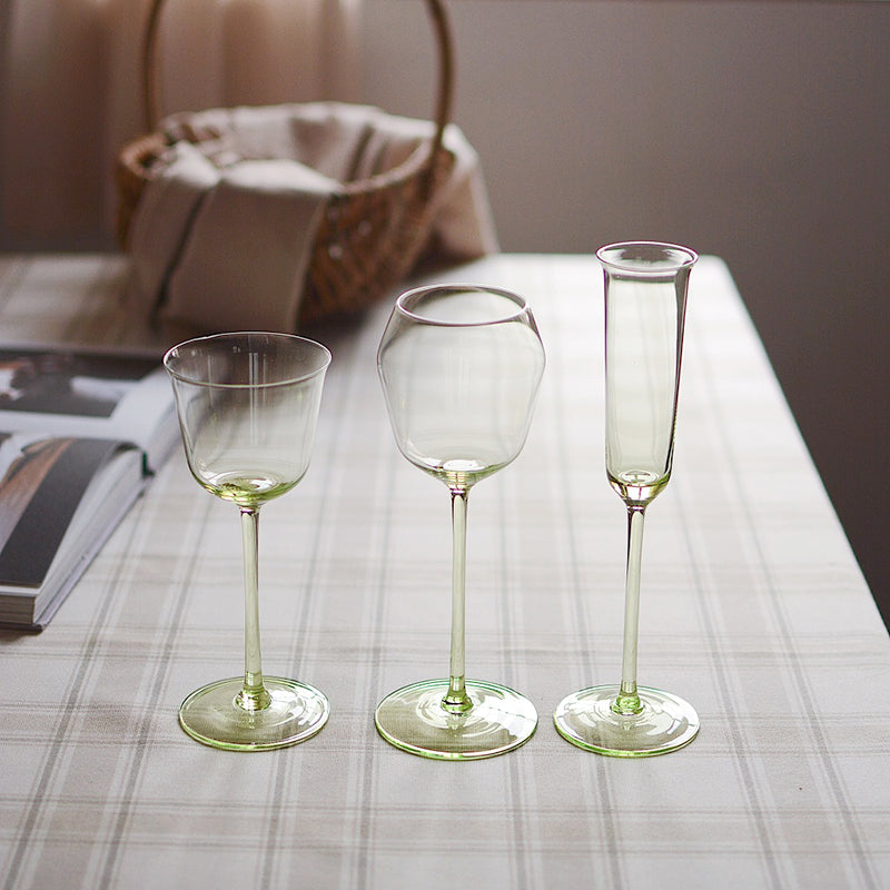 BowLift | Bareqeth Champagne Glass