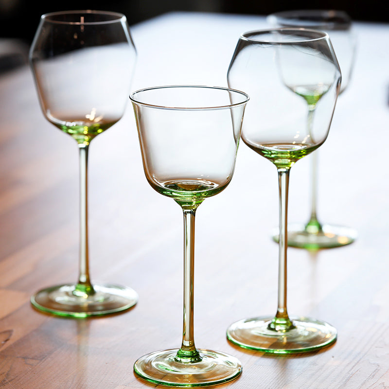 BowLift | Bareqeth Green Wine Glass