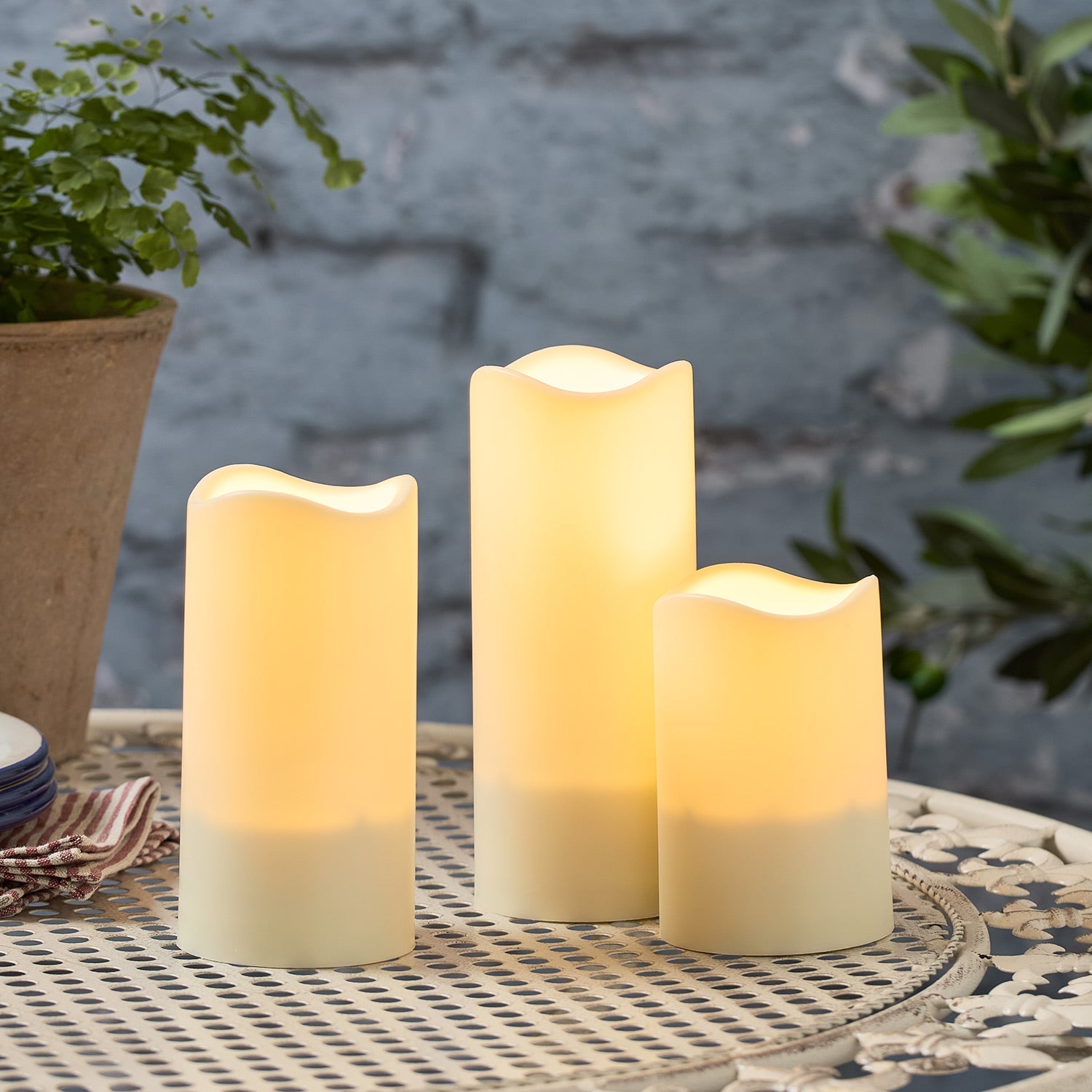 BowLift | Set of 3 Solar Candles