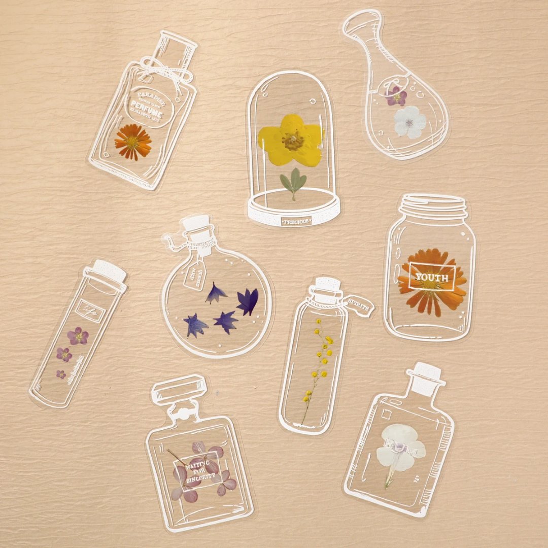 BowLift | DIY Transparent Natural Floral Bookmarks