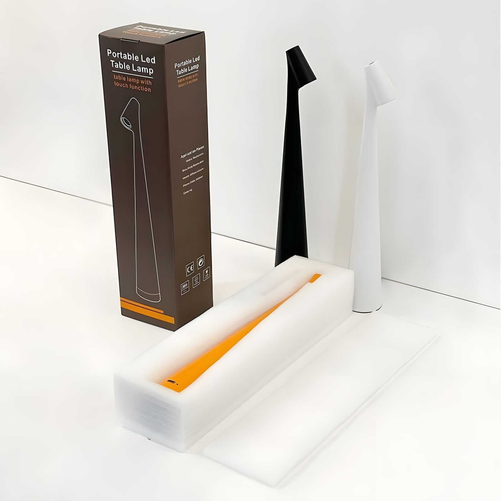 LunaSlim – Elegant Wireless Table Lamp with Adjustable Lighting Bowlift