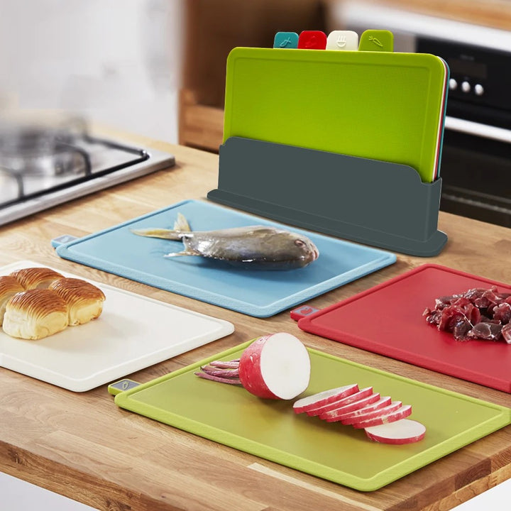 BowLift | Cutting board set (4 pieces) with practical holder
