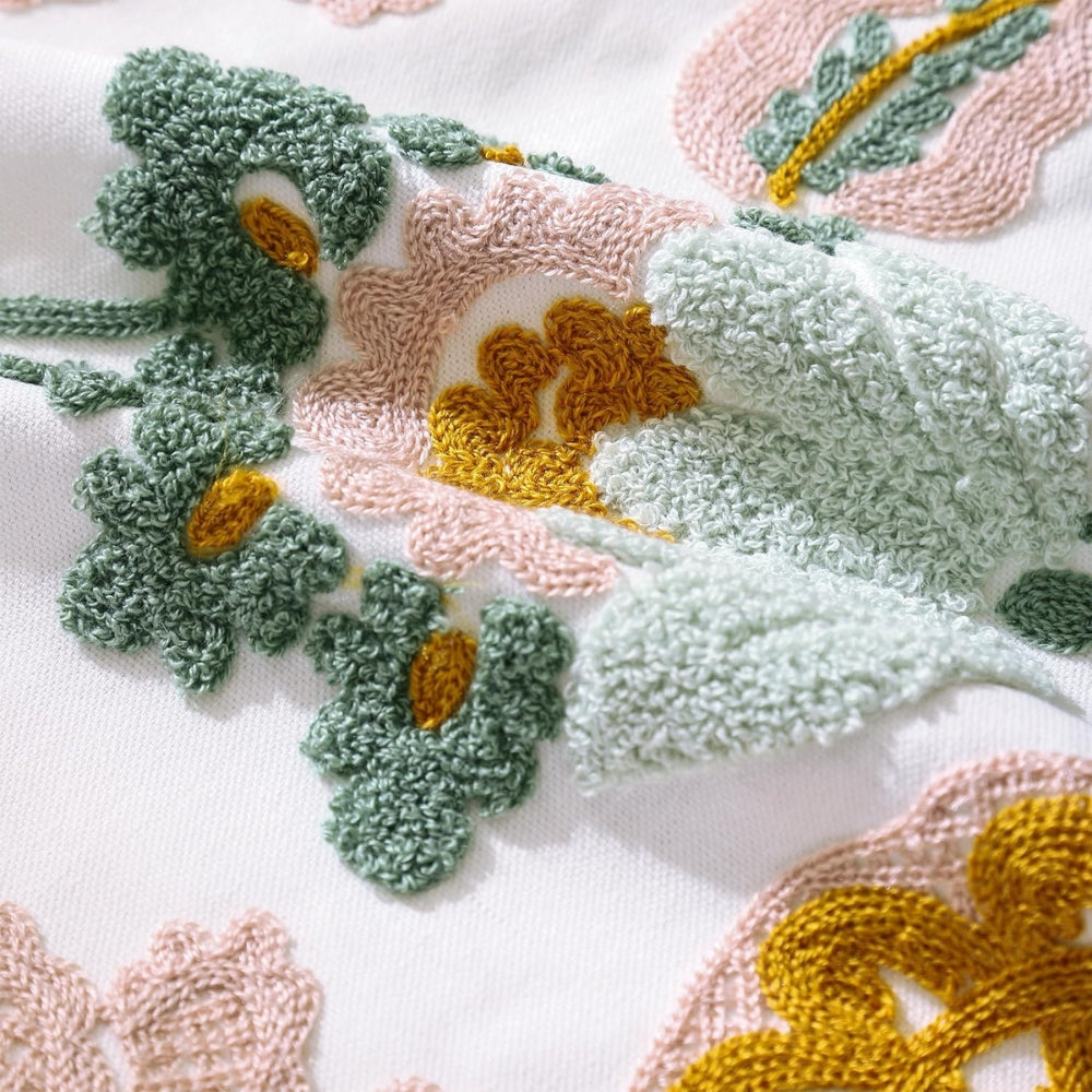 BowLift | Denza Farmhouse Floral Tufted Cushion Cover