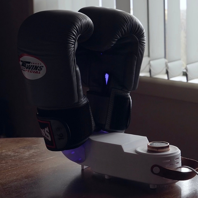 BowLift | DryKick Hygienic Shoe Solution