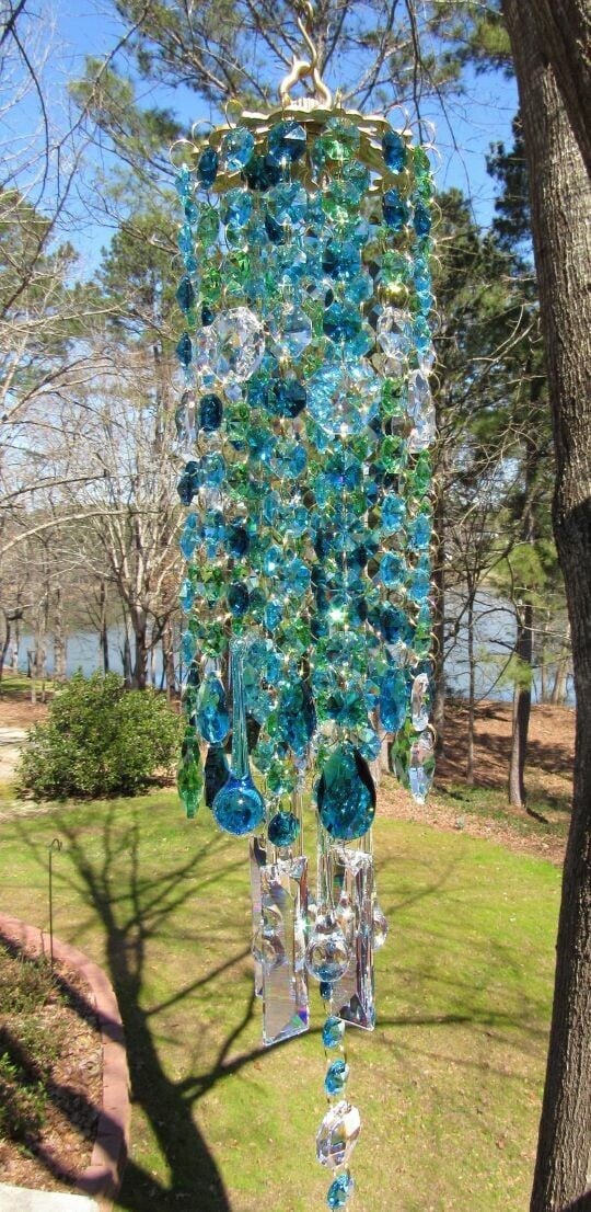 BowLift | HarmonyGleam Crystal Wind Chime – Tranquil Garden Decoration