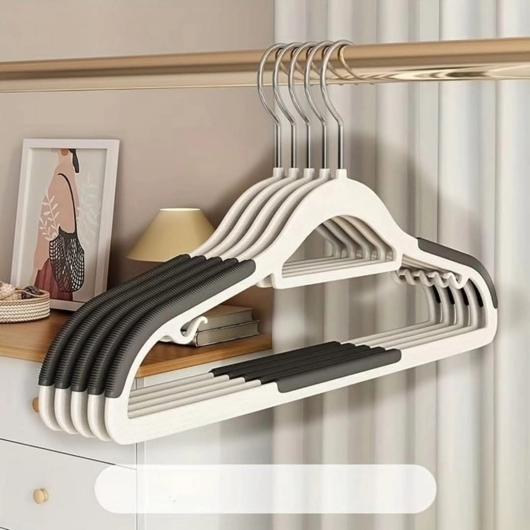 BowLift | 10 pieces seamless hangers