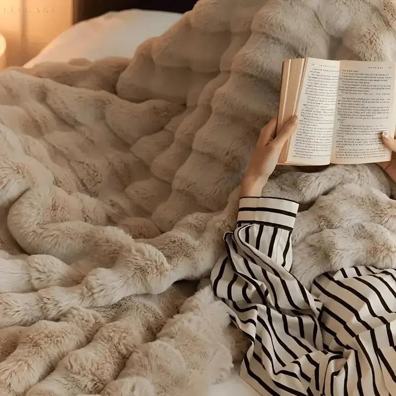 BowLift | Warming Blanket - warm blanket for winter - sofa