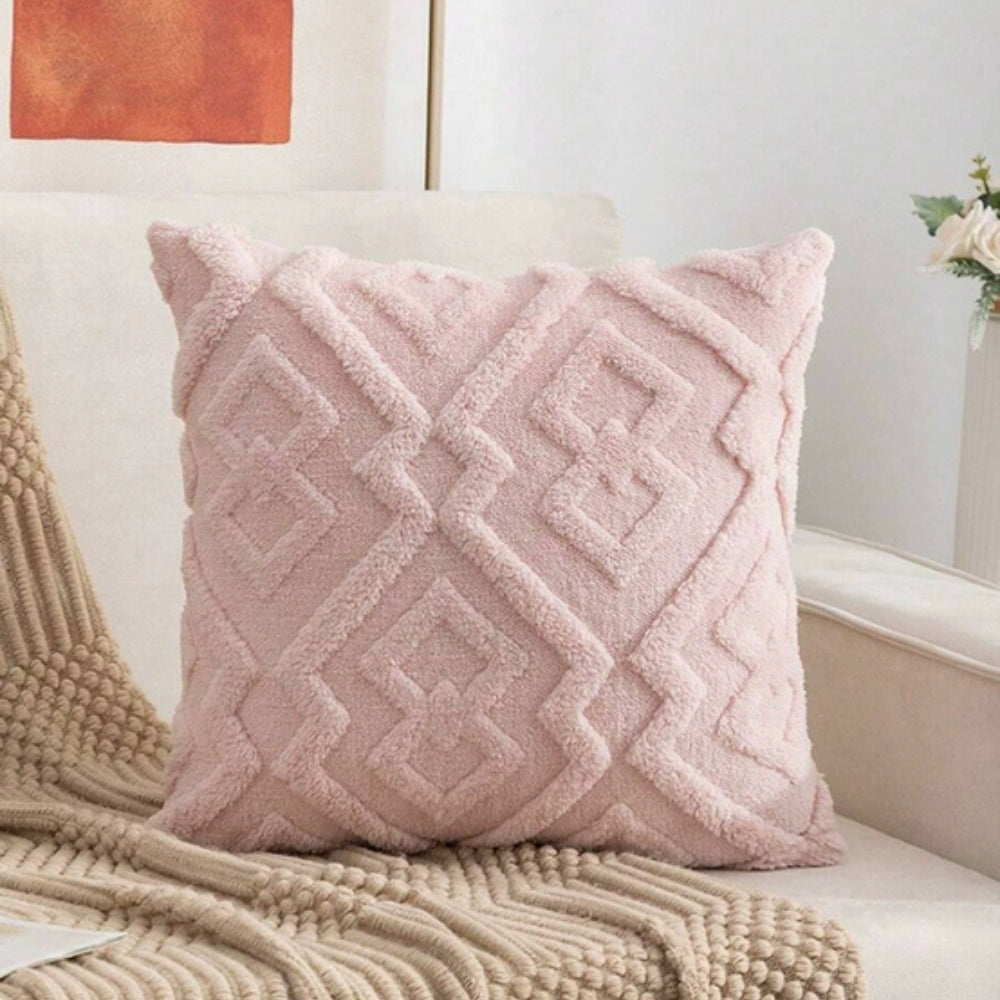 BowLift | Fuzzy Diamond Pattern Cushion Cover