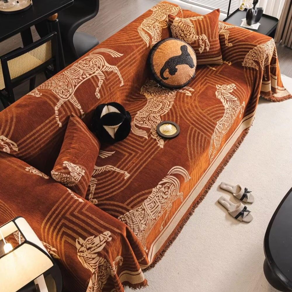 BowLift | Gallora Horse All-Season Sofa Covera