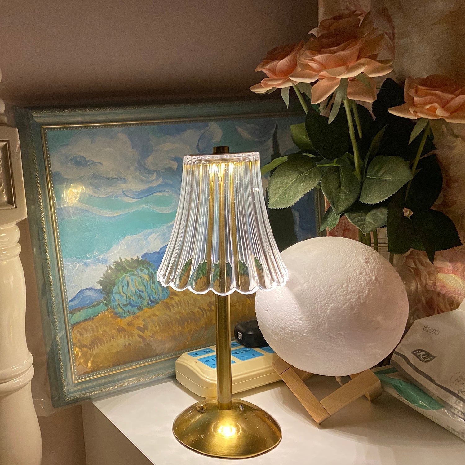 BowLift | RadiantGold – Elegant Portable Table Lamp