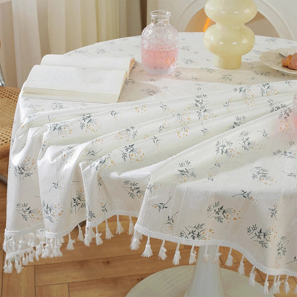 BowLift | Golden Tassel Floral Round Table Cloth