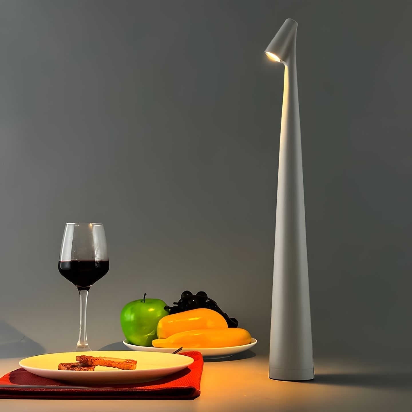 LunaSlim – Elegant Wireless Table Lamp with Adjustable Lighting Bowlift