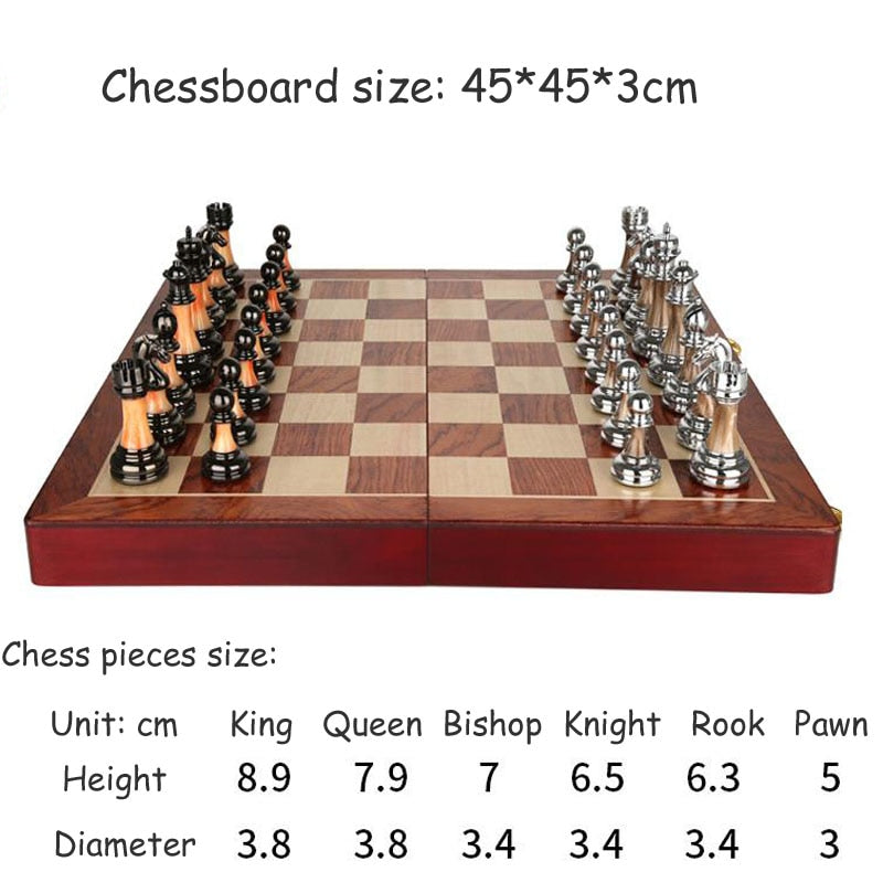 BowLift | Luxurious chess set made of metal with a large 45 cm wooden board