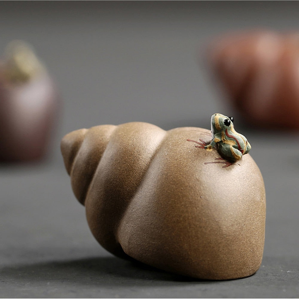 BowLift | Frog Kung Fu Tea Figurines