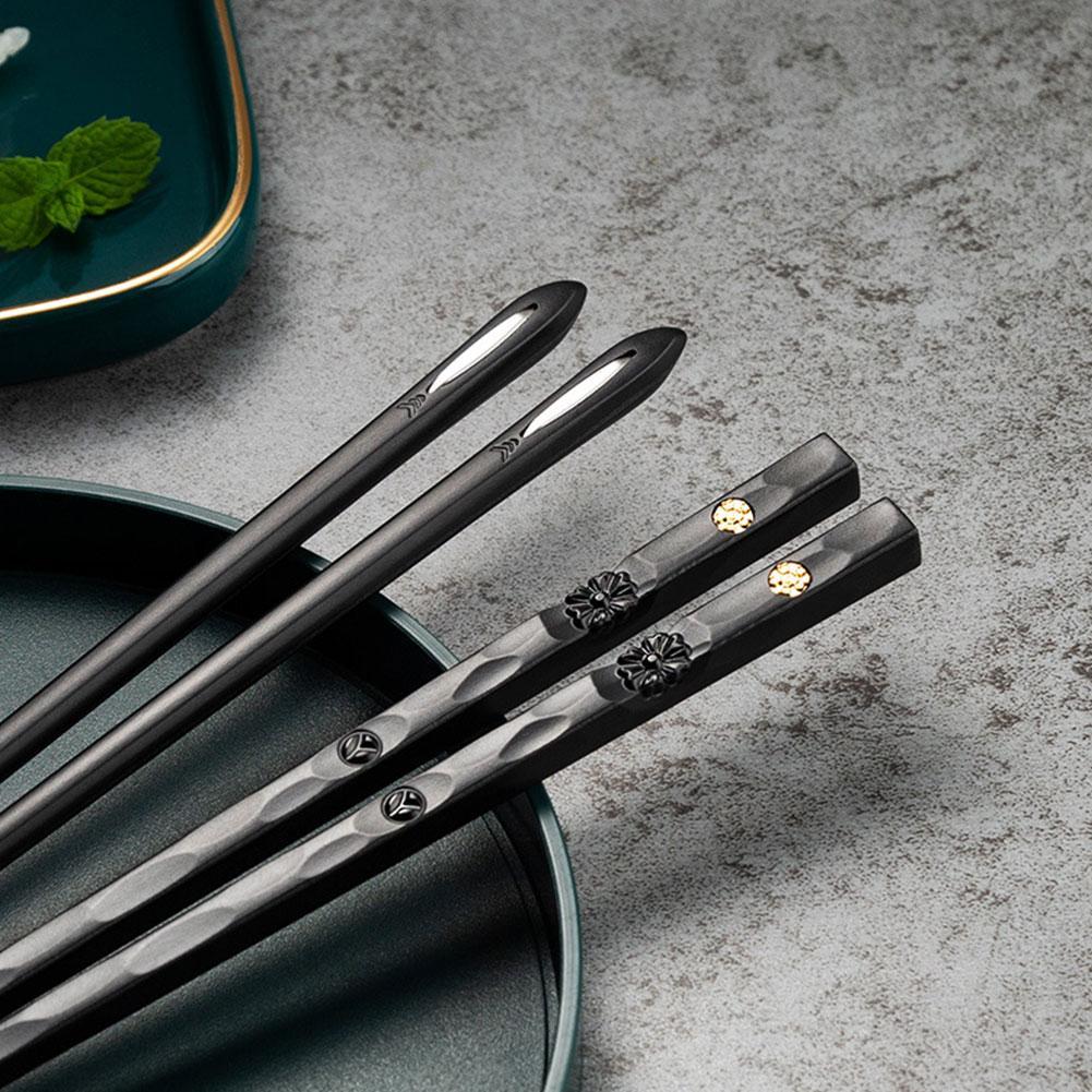 BowLift | DineLux – Luxurious Chopstick Set with Refined Designs (5 Pairs)