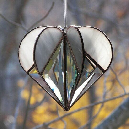 BowLift | Handmade Heart Acrylic Sun Catcher Decoration