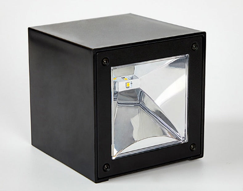 BowLift | GlowBeam – Elegant Outdoor Wall Lamp for Mood Lighting