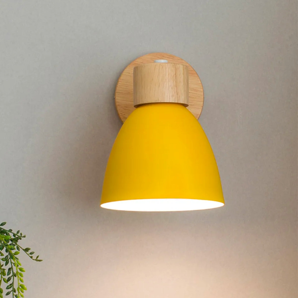 BowLift | Wood Wall Lamp
