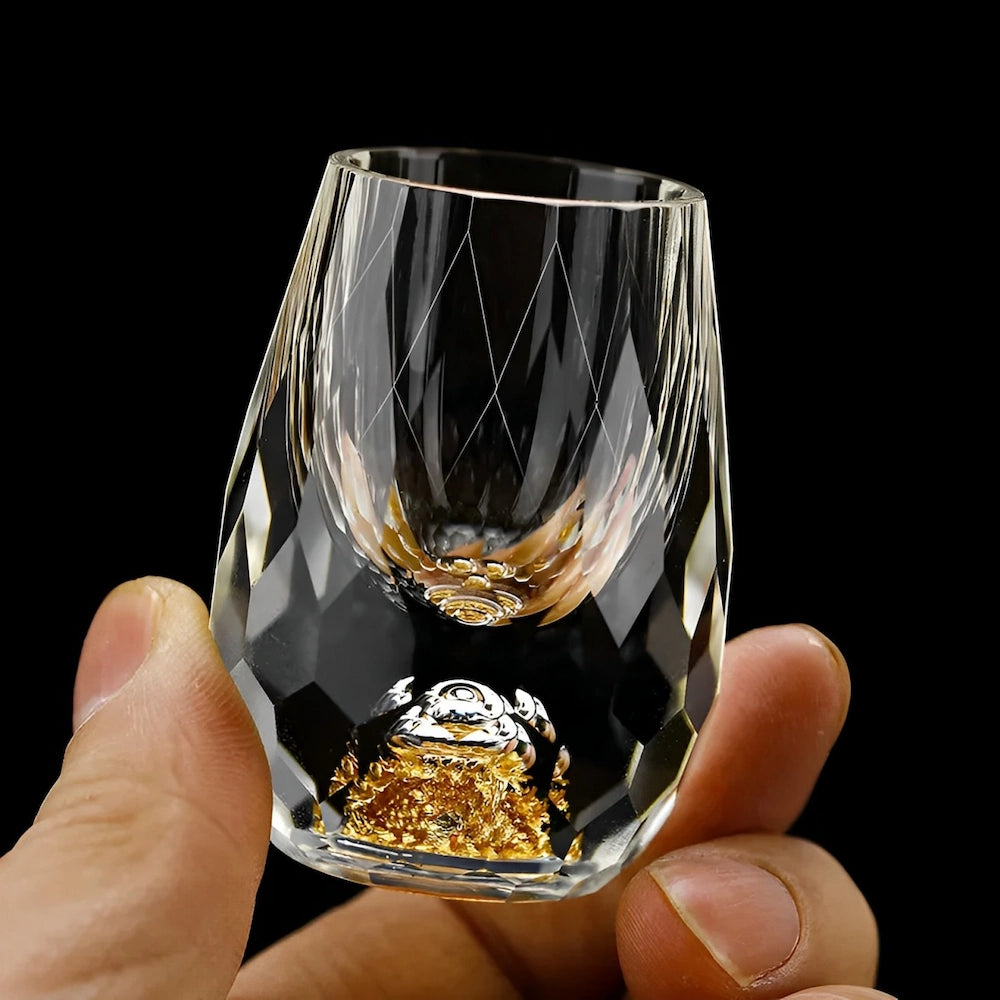 BowLift | Luxury Crystal Glasses with Gold Flakes – Handmade – Set of 2 – For Whisky & Premium Beverages