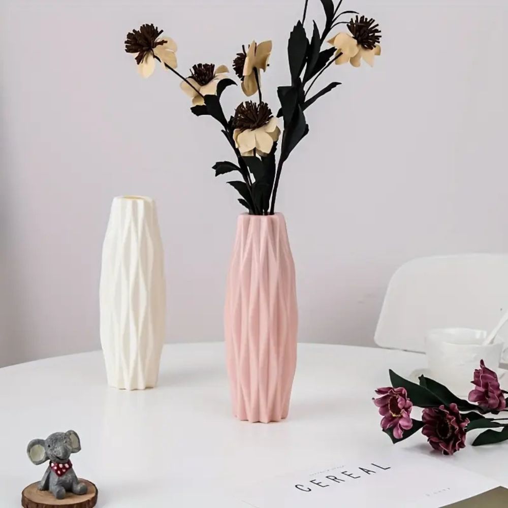 BowLift | Hollow Fold Art Vase