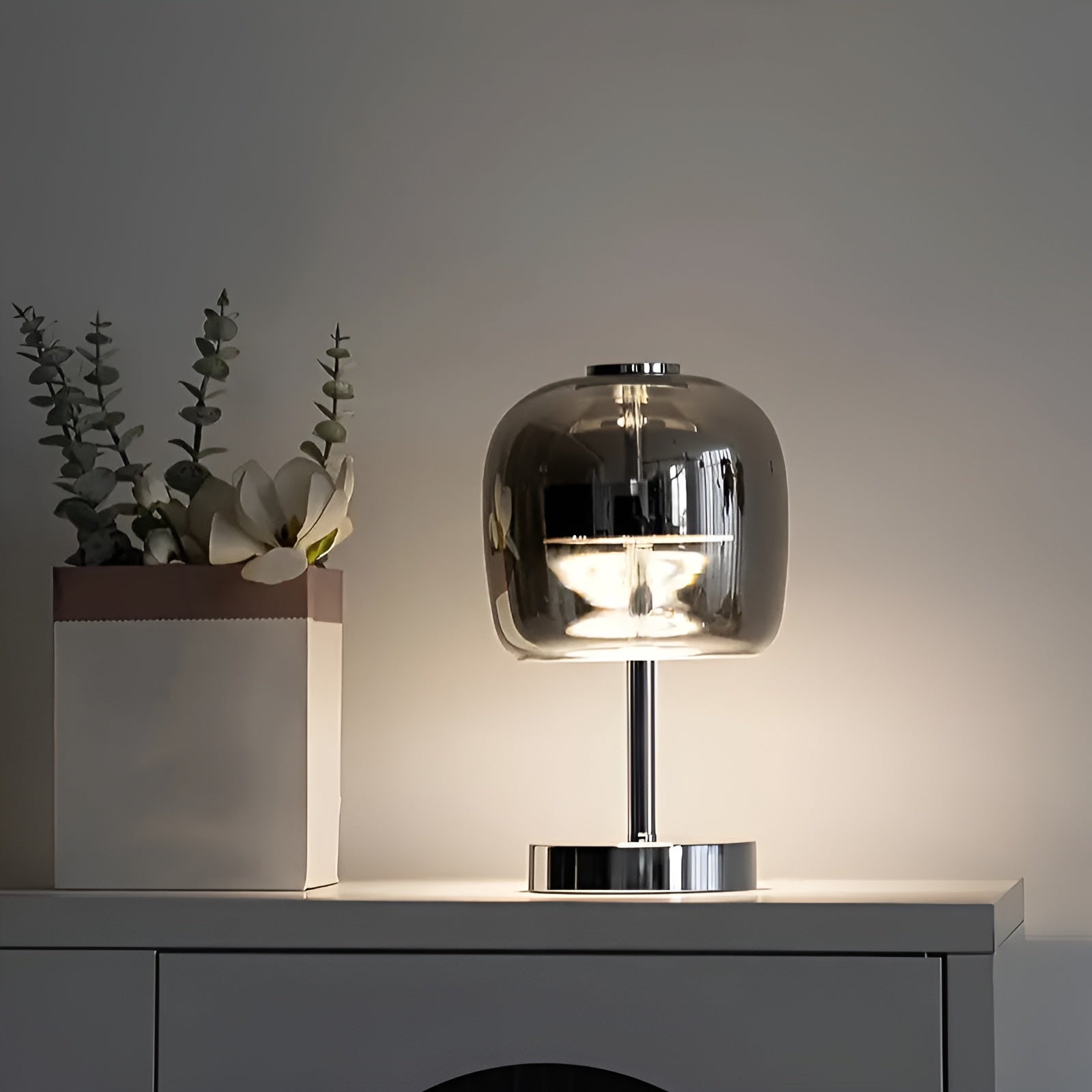 BowLift | Gleam Lamp - Stylish smoky gray glass lamp USB-powered dimmable light