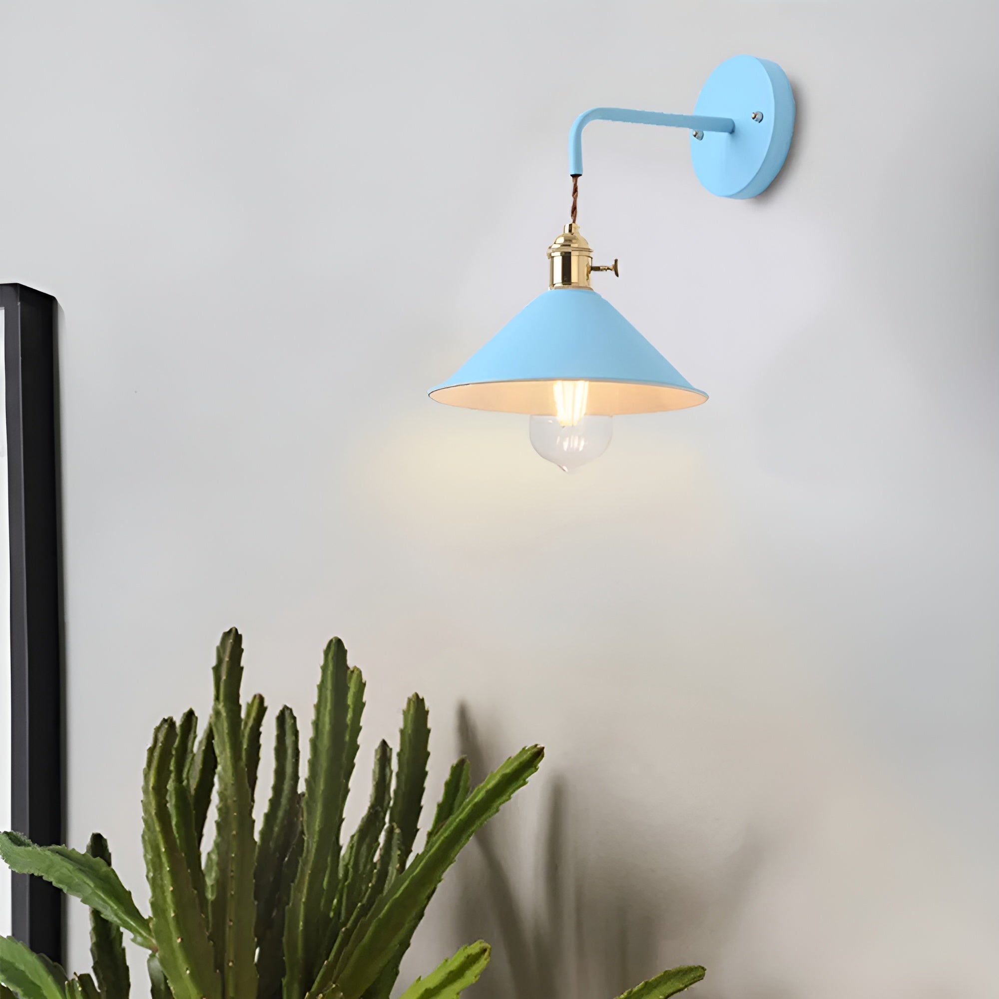BowLift | Retro Vintage Wall Lamp - Vintage-inspired Cone Metal Wall Lamp