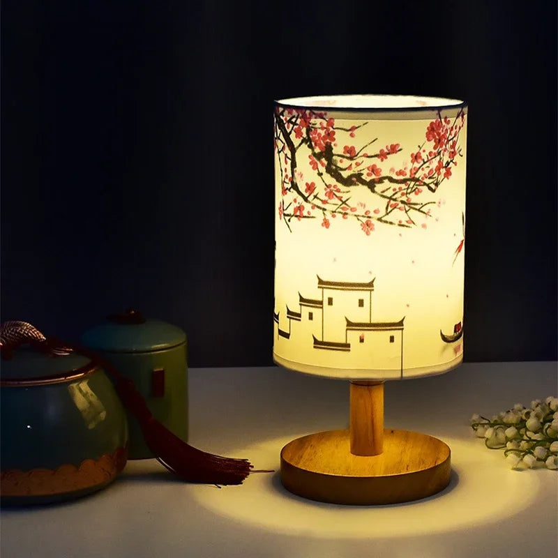 BowLift | Dimmable LED bedside lamp with fabric shade in plum blossom – Perfect bedroom night lamp