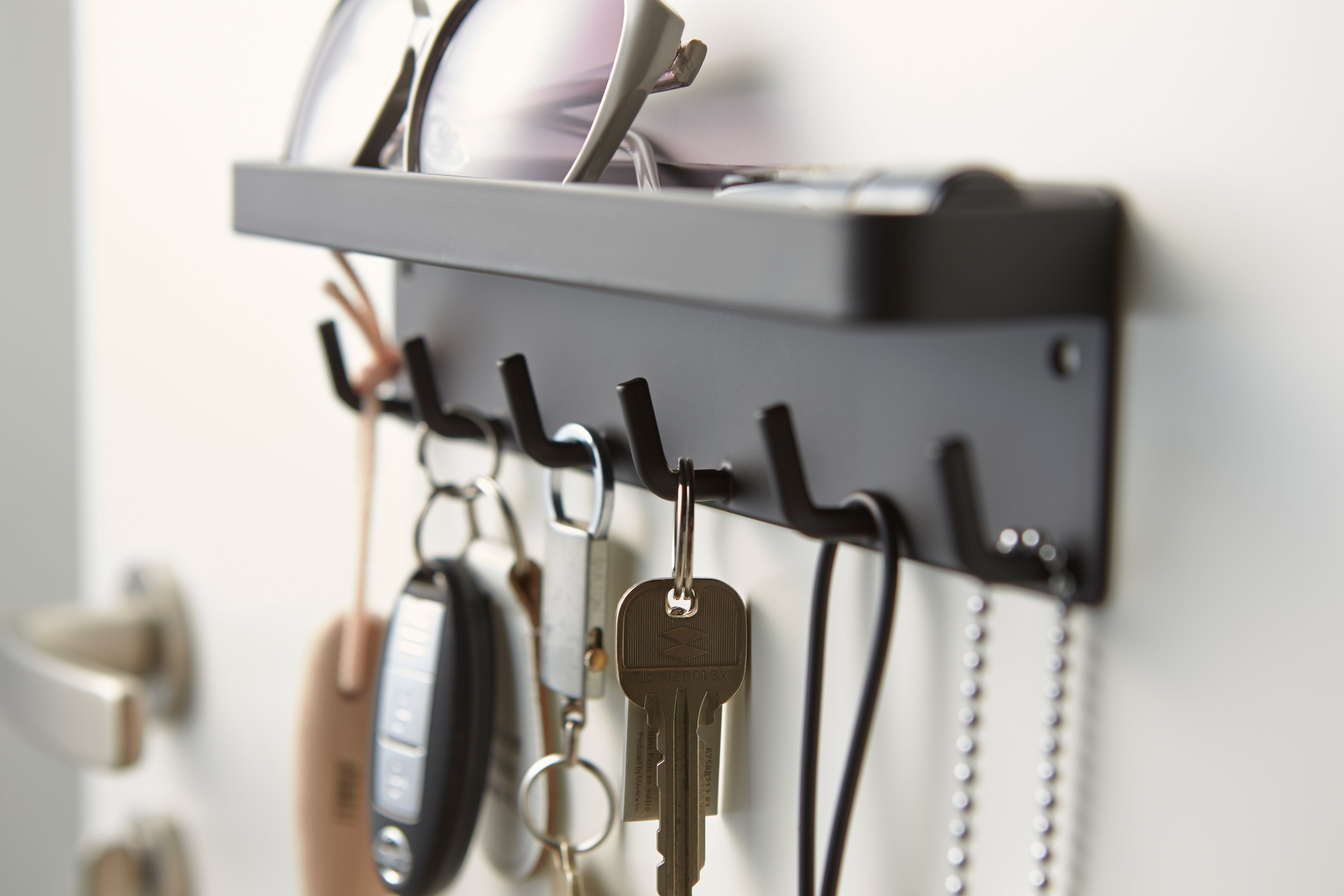 BowLift | Magnetic Key Holder - Steel