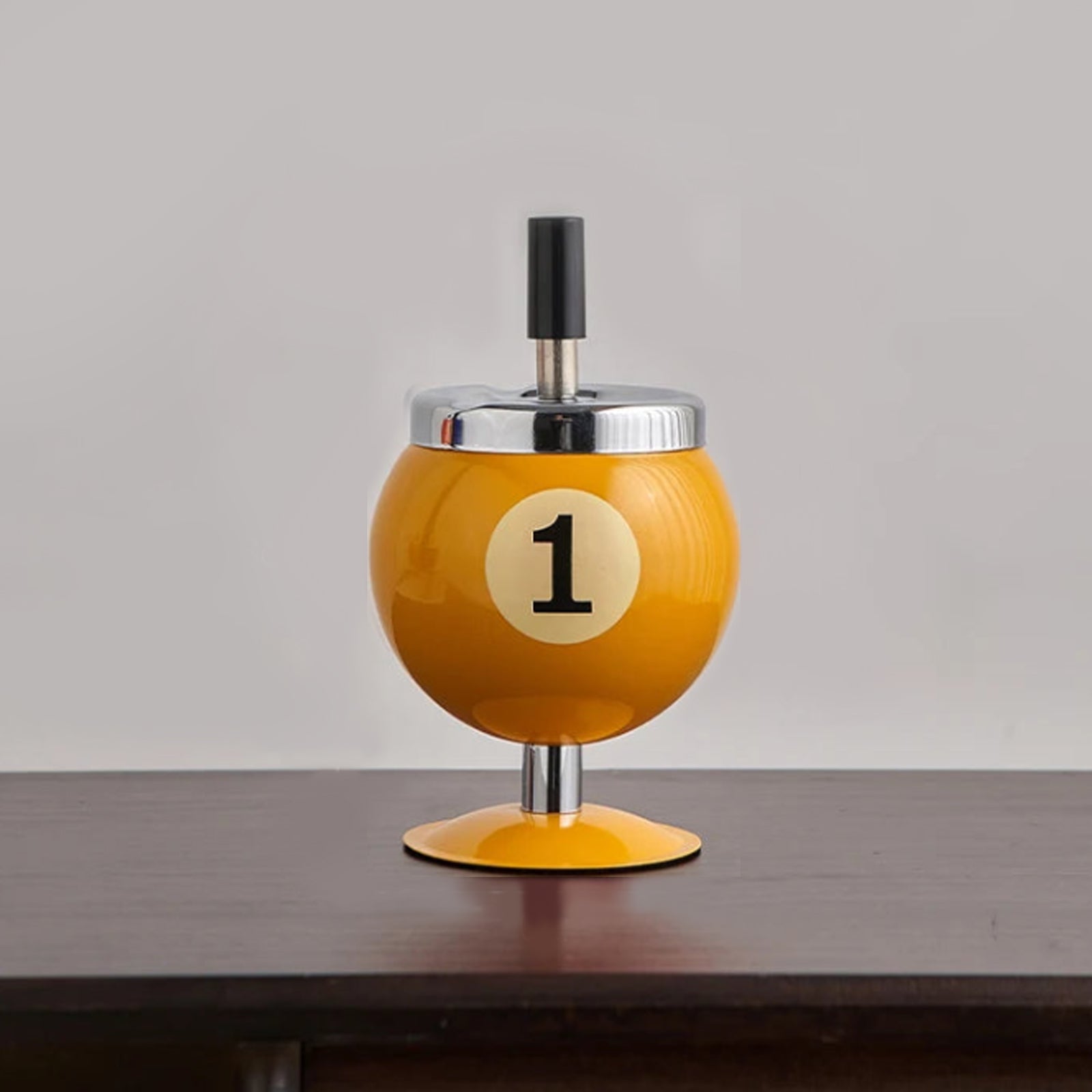 BowLift | Metal Billiard Ashtray