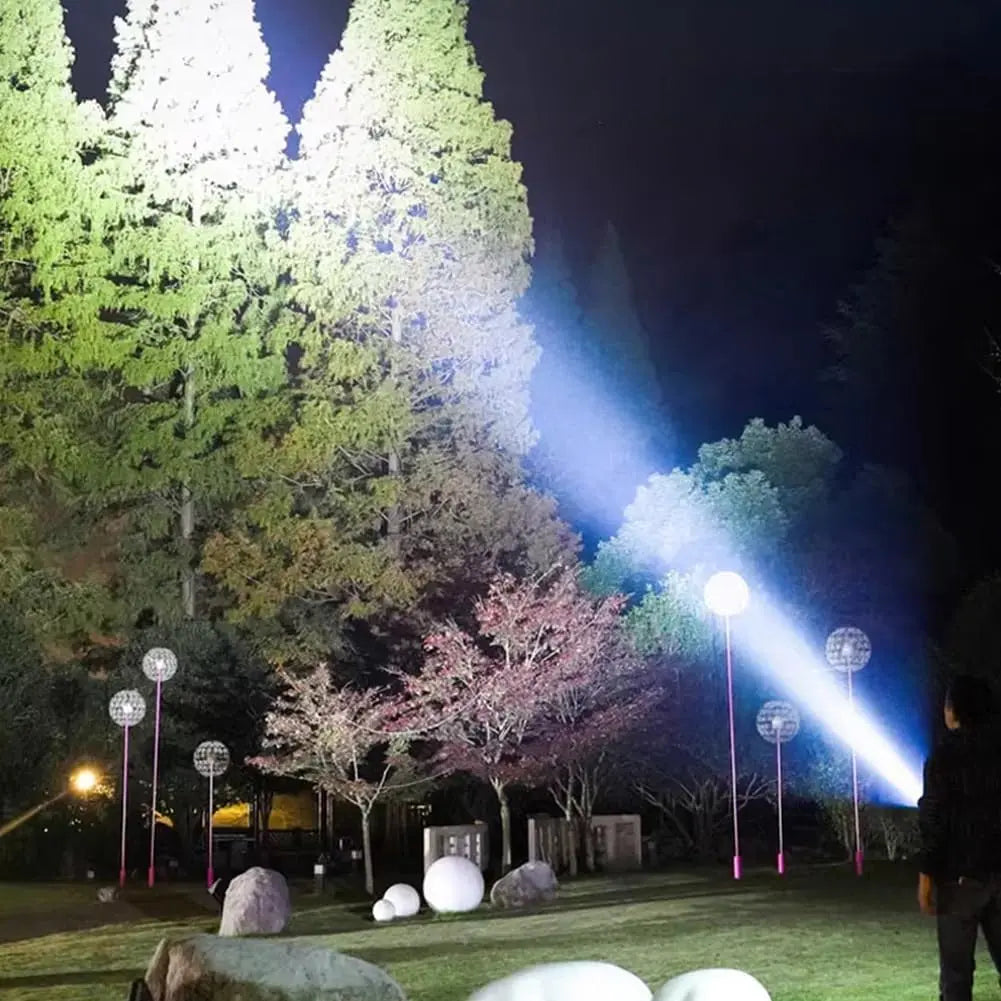 BowLift | Mini LED flashlight – Super bright & waterproof with light regulation