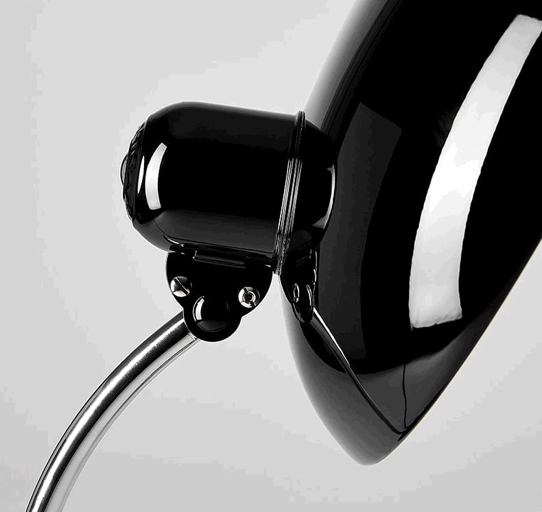 BowLift | Bauhaus KI Classic Table Lamp Replica