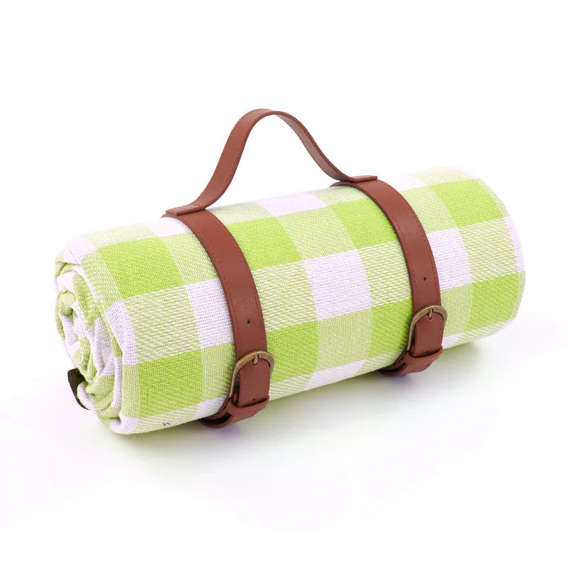 BowLift | Foldable Waterproof Plaid Picnic Blanket for Outdoor Adventures