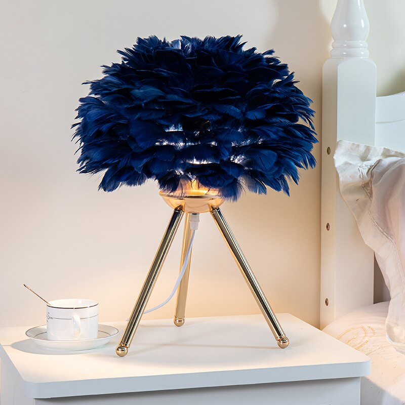 BowLift | Romantic Feather Table Lamp Modern Nightstand Lamp Living Room Café Decoration Wedding Christmas Gift Ostrich Feather Light