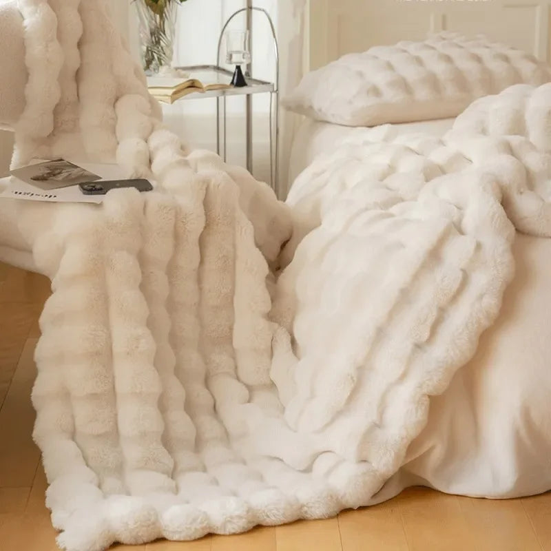 BowLift | PlushCozy | Faux Fur Winter Blanket