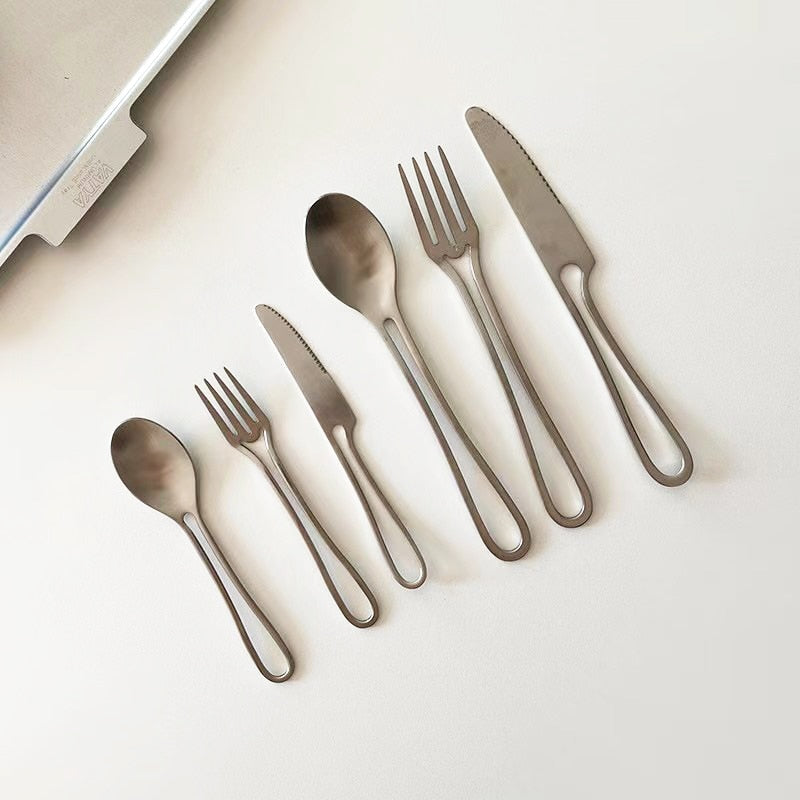 BowLift | Outline Cutlery Set made of Stainless Steel