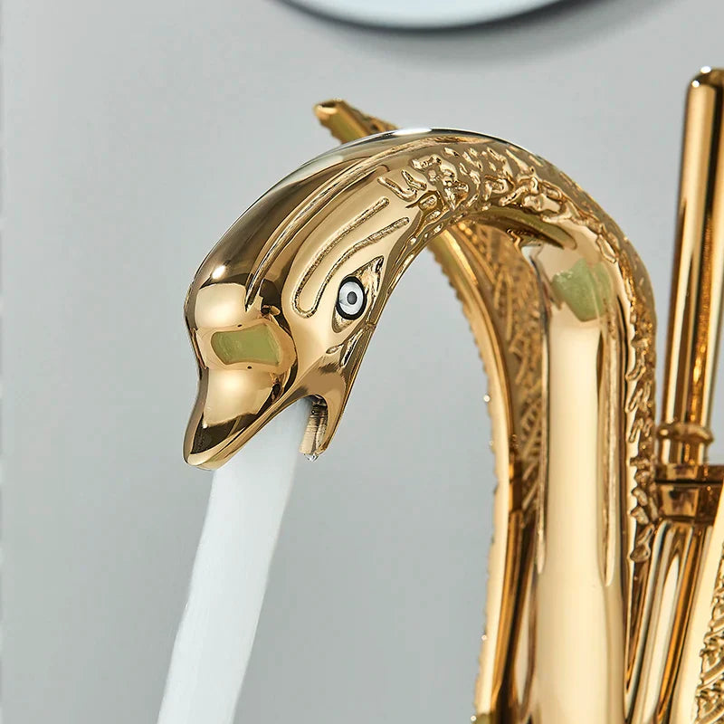 BowLift | Swan Single Handle Golden Basin Faucet