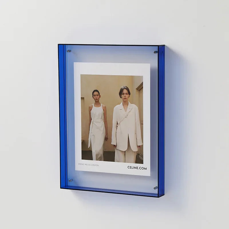 BowLift | Double-sided acrylic photo frame