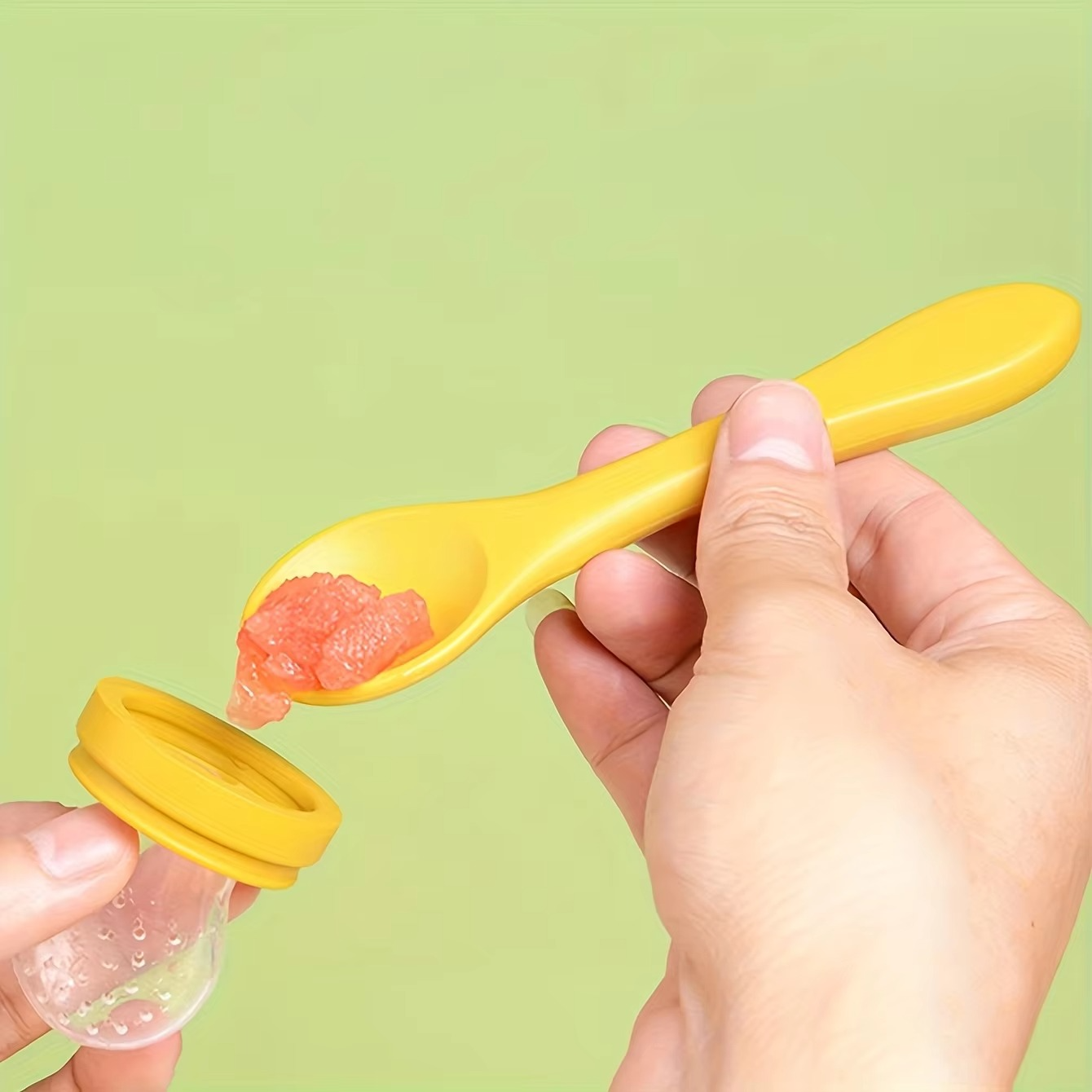 BowLift | 4-Piece Silicone Baby Fruit Feeder Set with Comfort Grip Handle and Extra Feeding Pouches