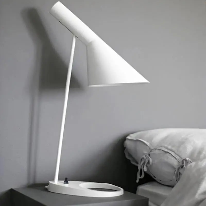 BowLift | Metaluxe – Premium Modern Table Lamp