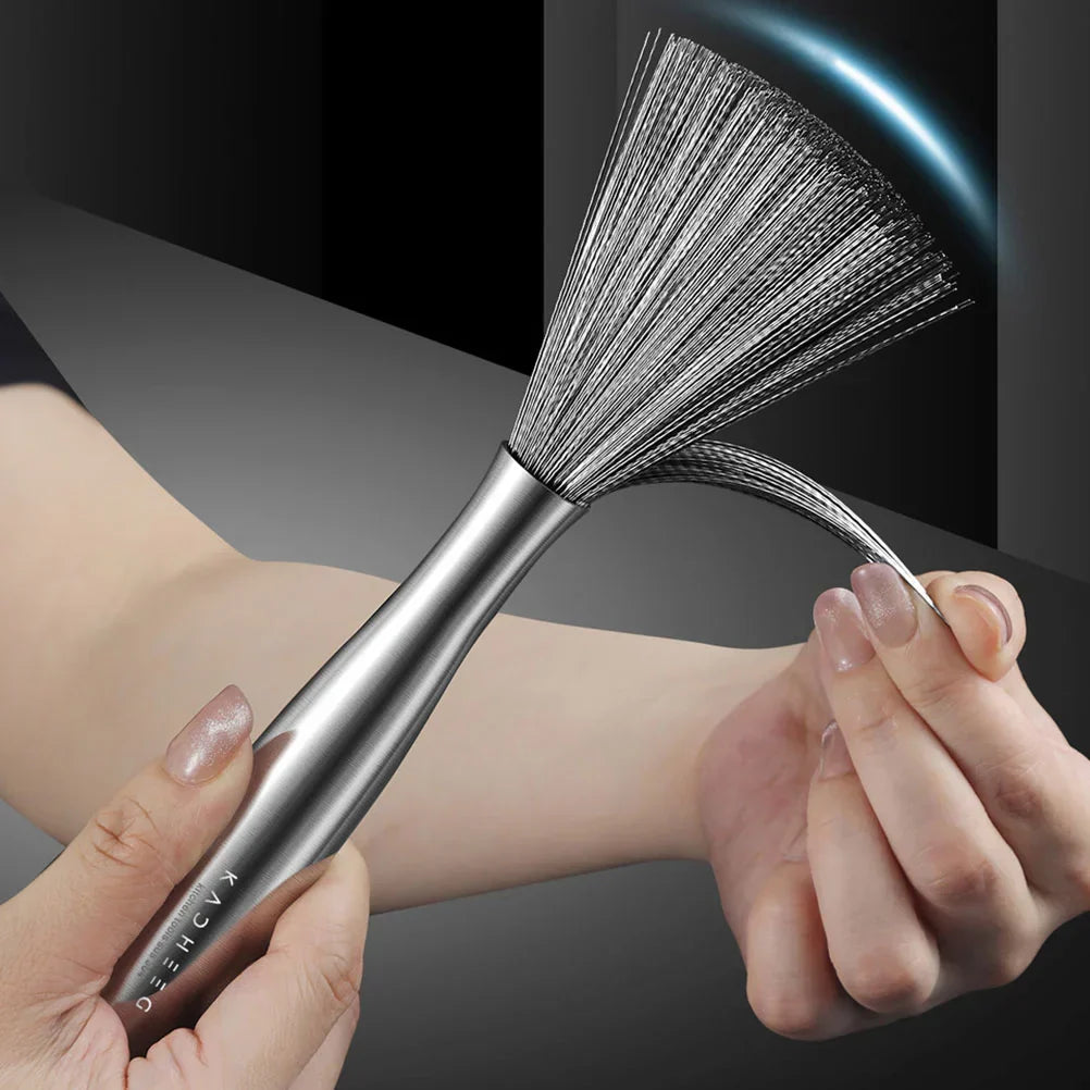 BowLift | Edge Cleaner Long-Handle Pan Brush