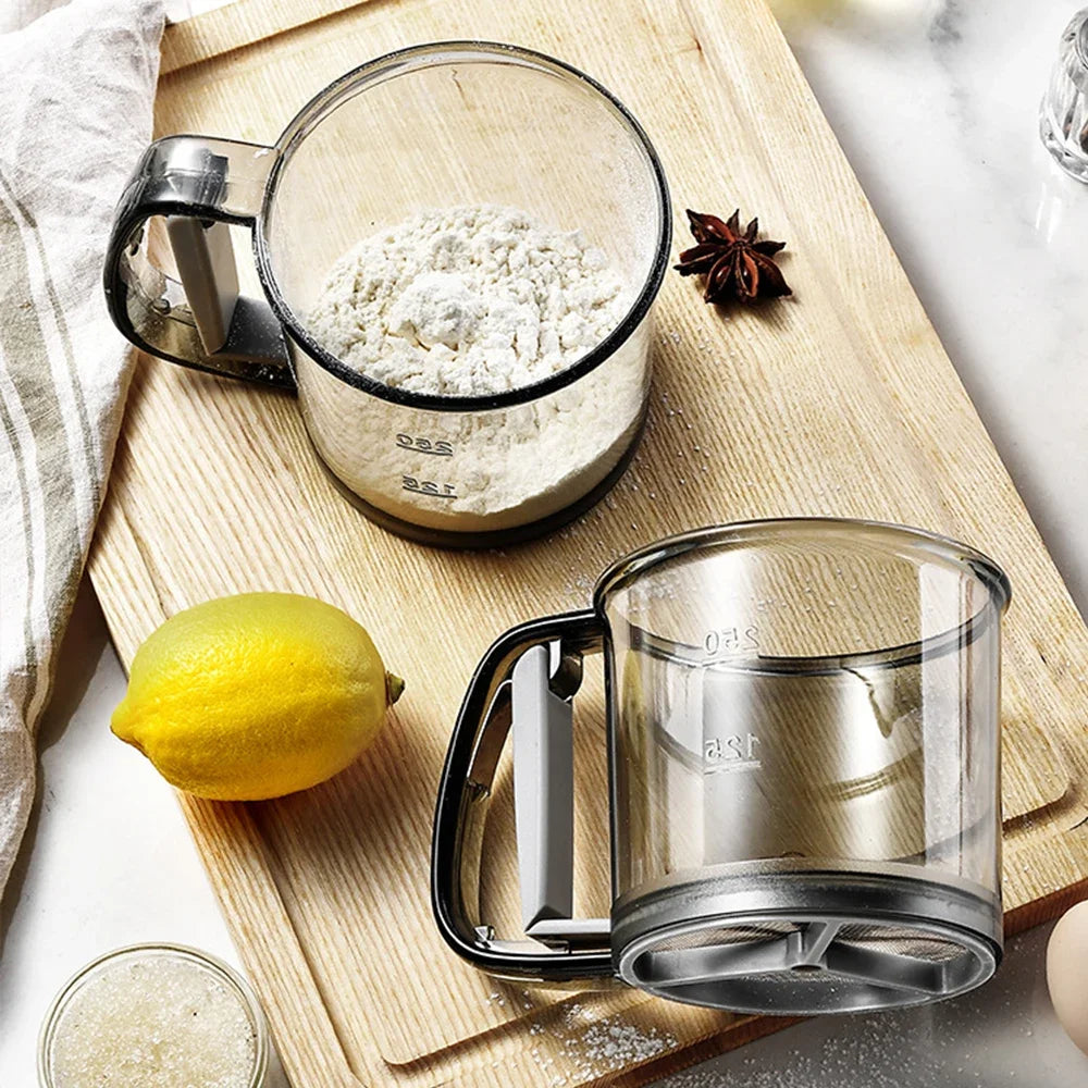 BowLift | Floura Flour Sifter | One-Hand Operation & Fine Mesh | BPA-Free | 250ml for Flour & Confectioner's Sugar