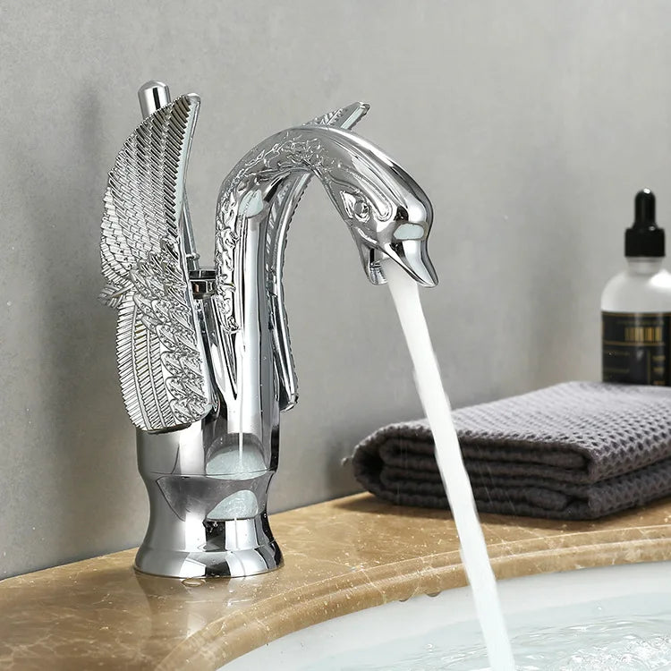 BowLift | Swan Single Handle Golden Basin Faucet
