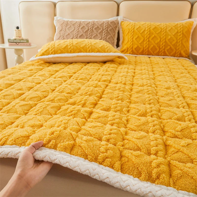 BowLift | Thick Warm Winter Blanket Mattress Pad