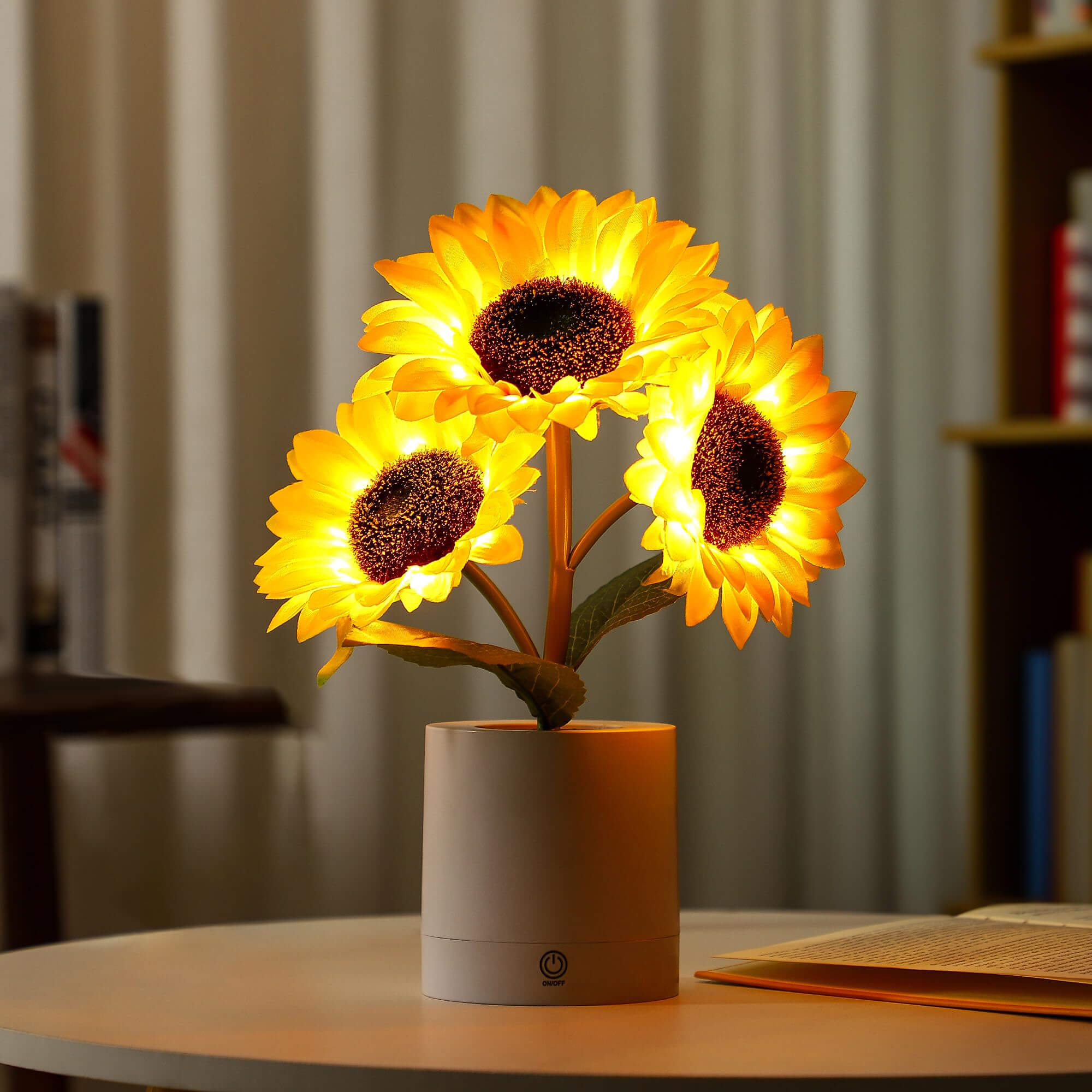 BowLift | LED Sunflower Table Lamp - Decorative Lighting Fixture for Home Decor & Nightstand Use
